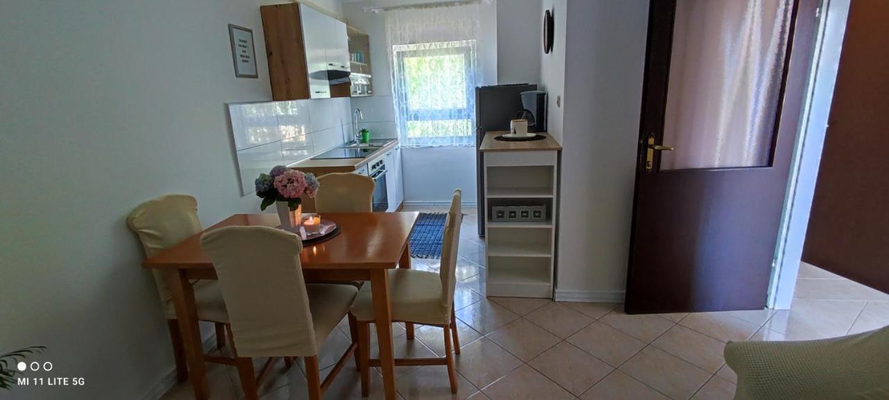 Apartments Mirijana Pula Zewnętrze zdjęcie