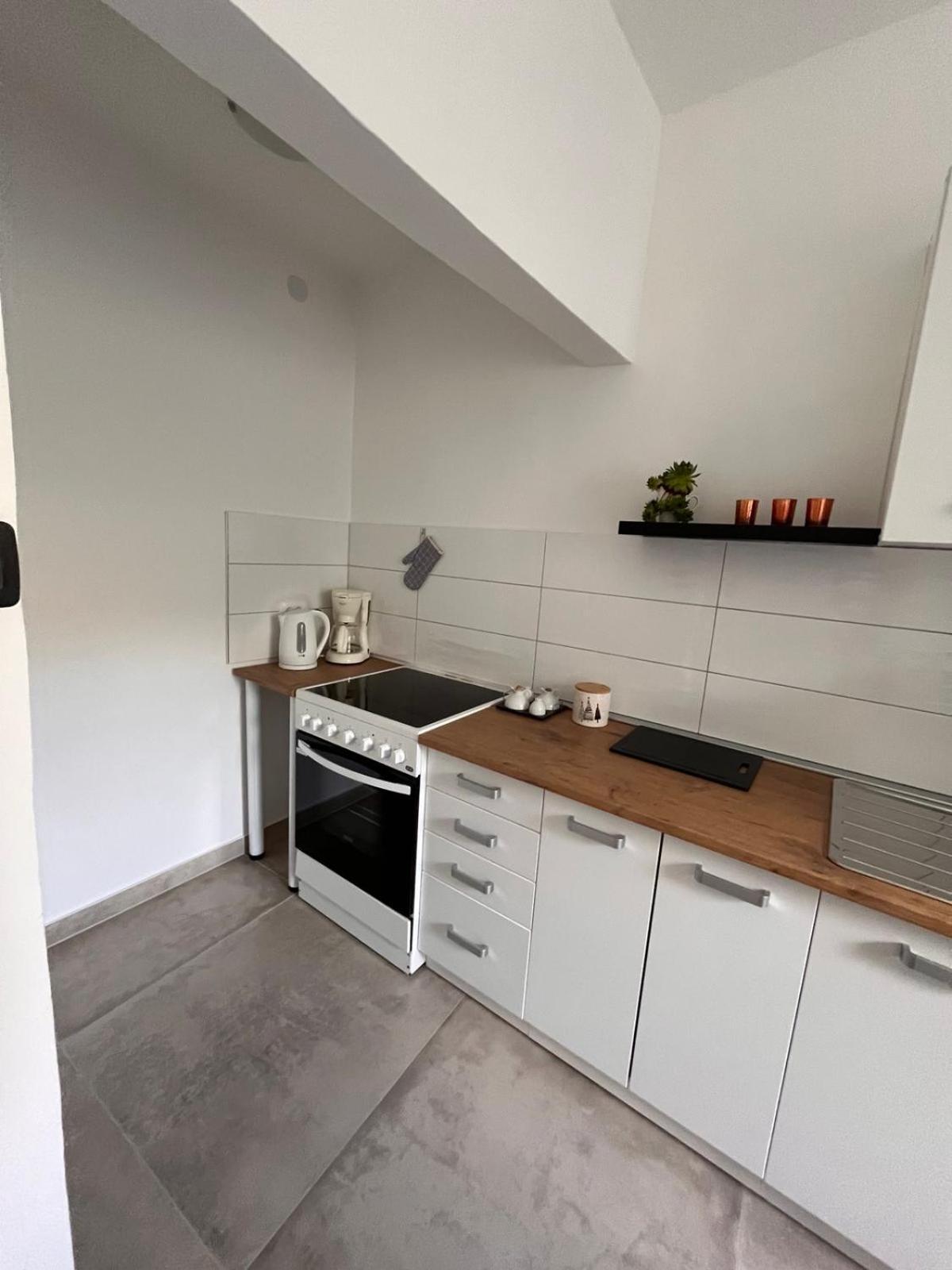 Apartments Mirijana Pula Zewnętrze zdjęcie