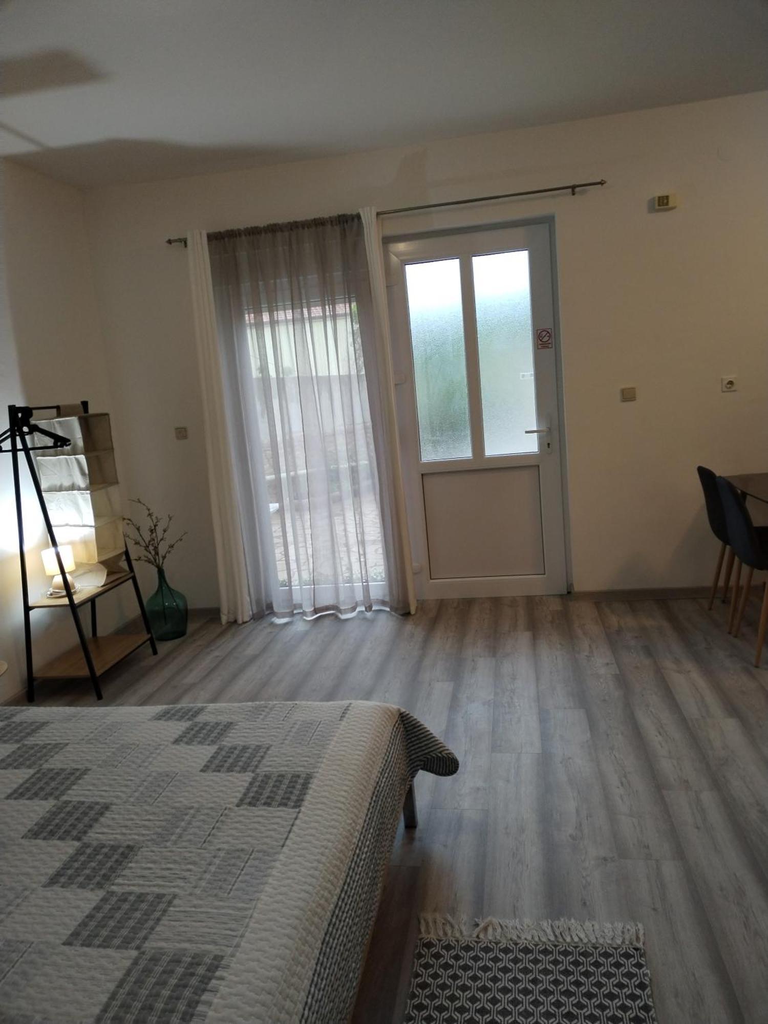 Apartments Mirijana Pula Zewnętrze zdjęcie