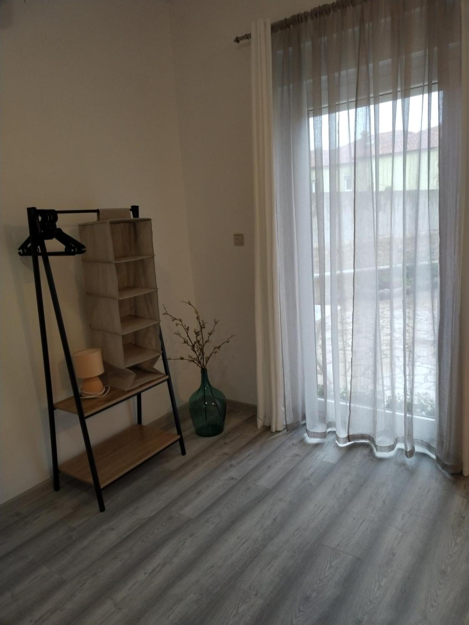 Apartments Mirijana Pula Zewnętrze zdjęcie
